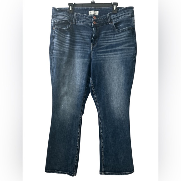 BKE Women’s 38/31.5 Jeans Gabby Curvy High Rise Bootcut - Picture 2 of 6